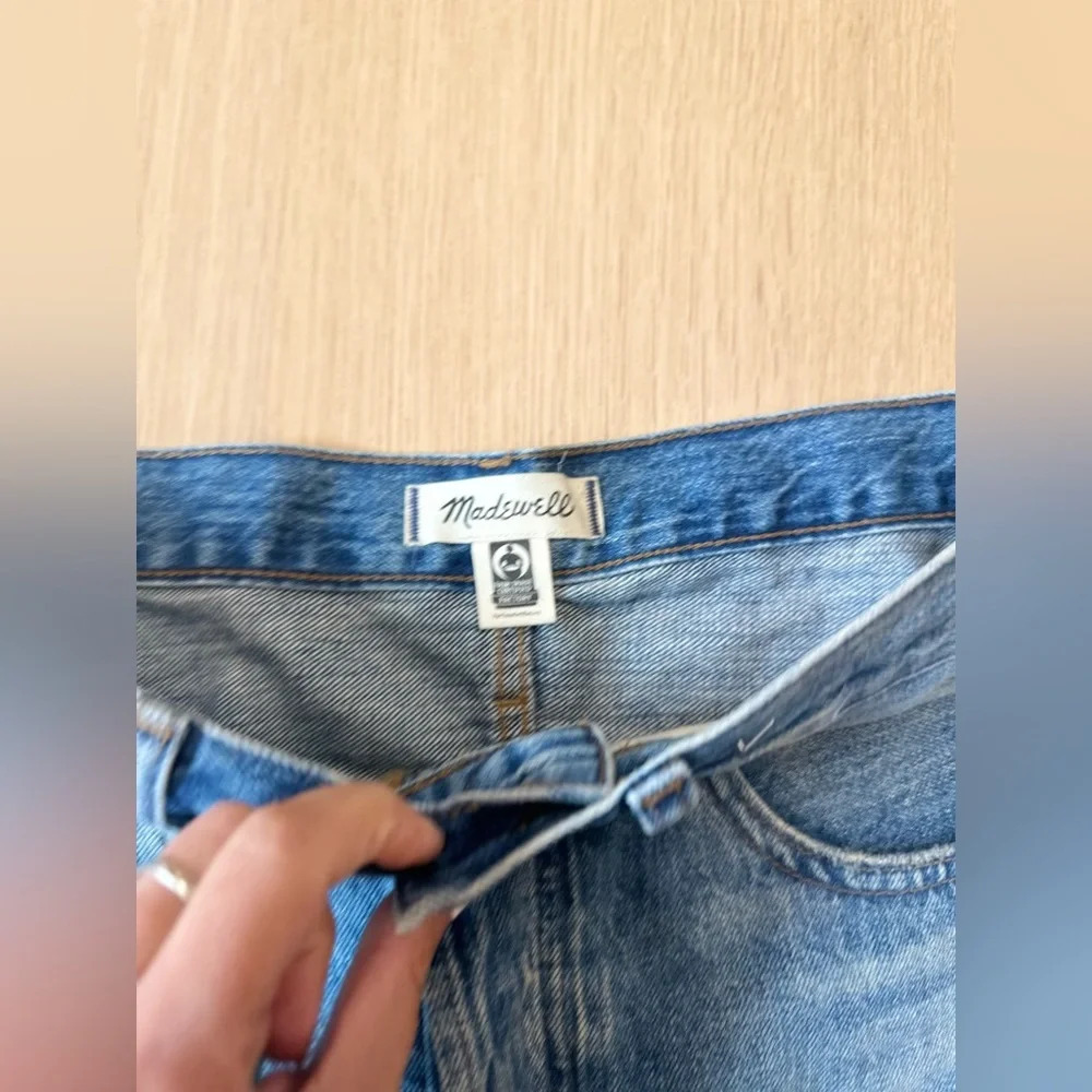 Madewell Relaxed Denim Shorts in Clintonville Wash: Split-Hem Size 27 1329 - Picture 4 of 13